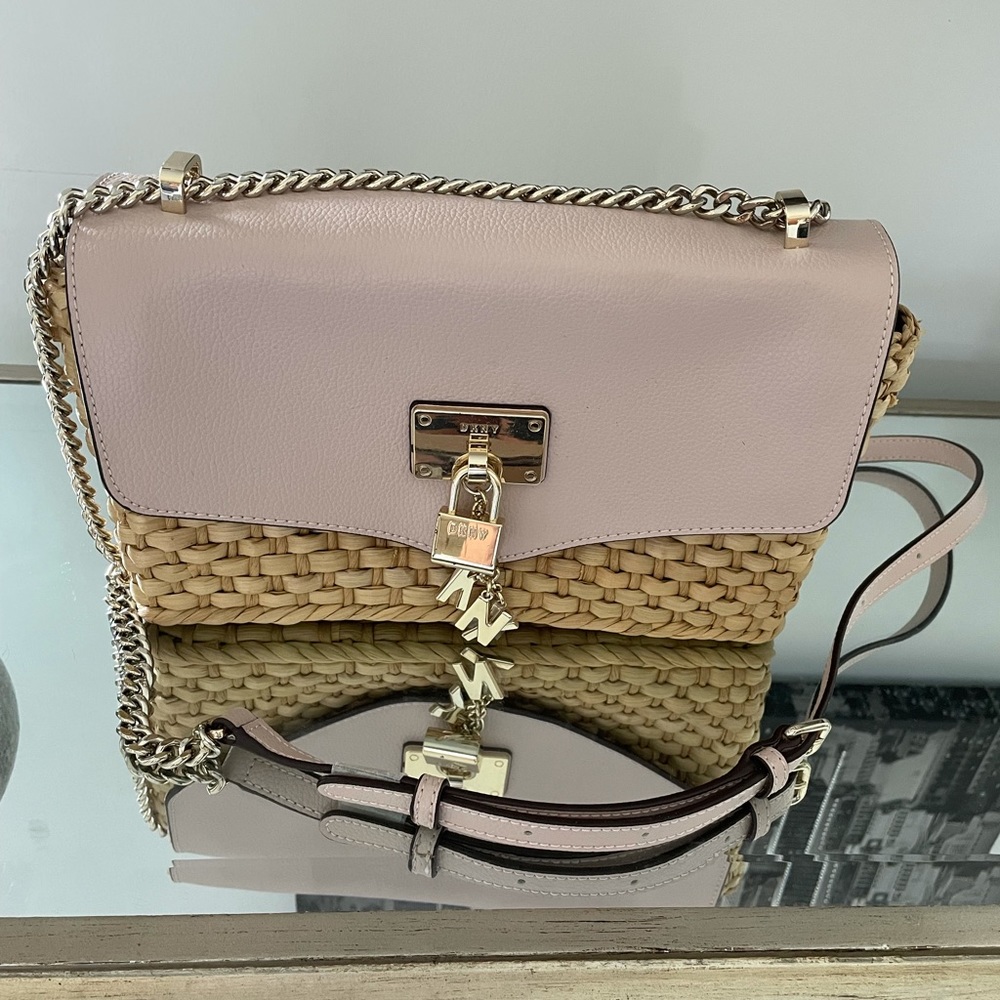 Brand new never used DKNY purse for spring!